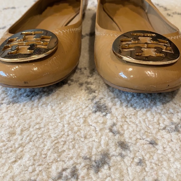 Tory Burch Reva Tumbled Patent Leather Ballerina Flat - Picture 9 of 9